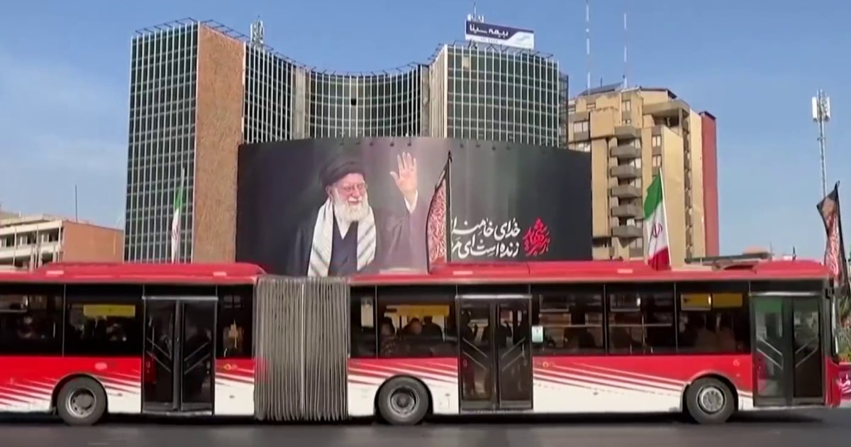 Un hombre comparte su experiencia de vivir en Irán en medio de un corte de Internet