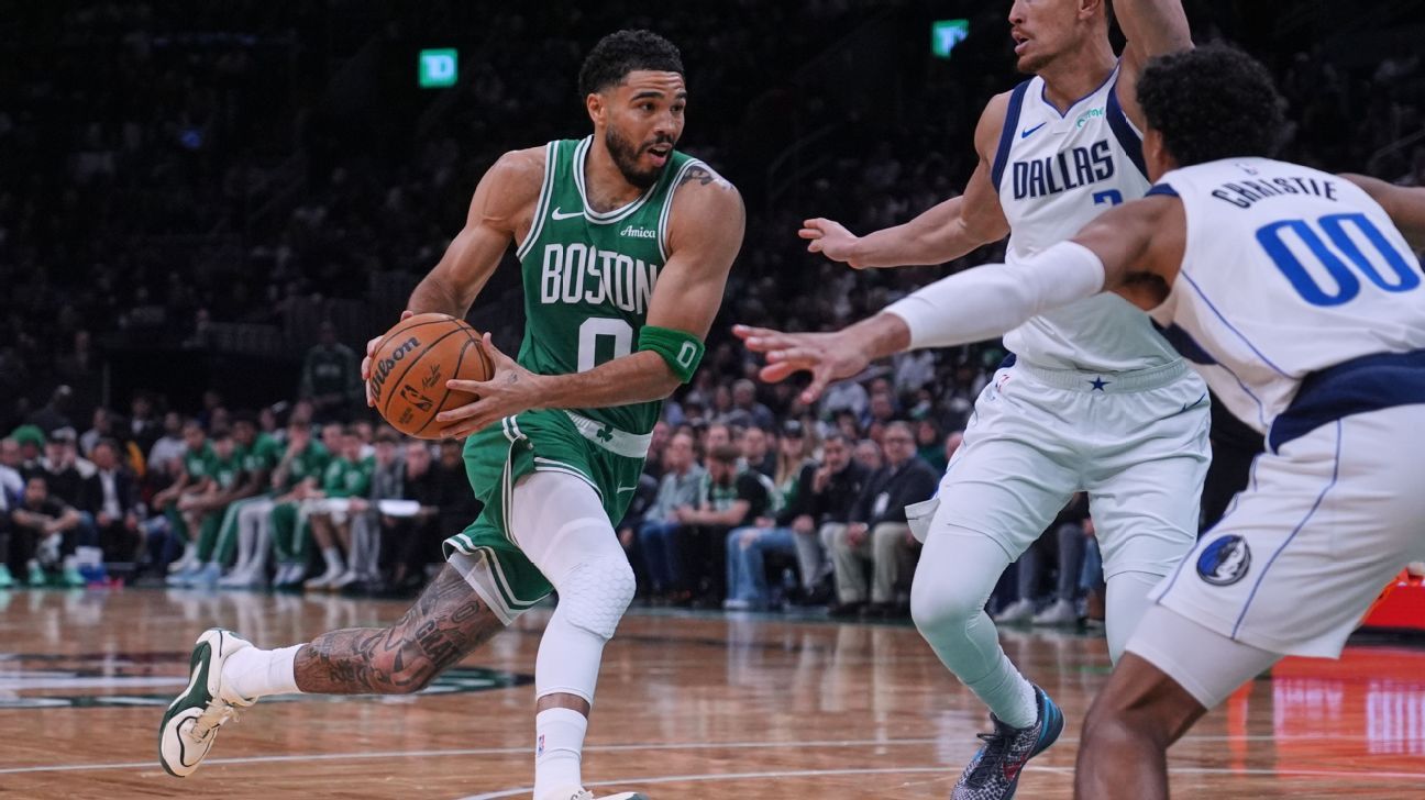 Tatum de los Celtics empezó bien, pero encontró su buena racha tras una remontada de 15 puntos