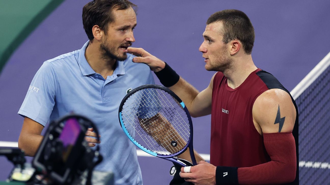 Jack Draper derrotado por Daniil Medvedev tras una polémica interferencia en Indian Wells
