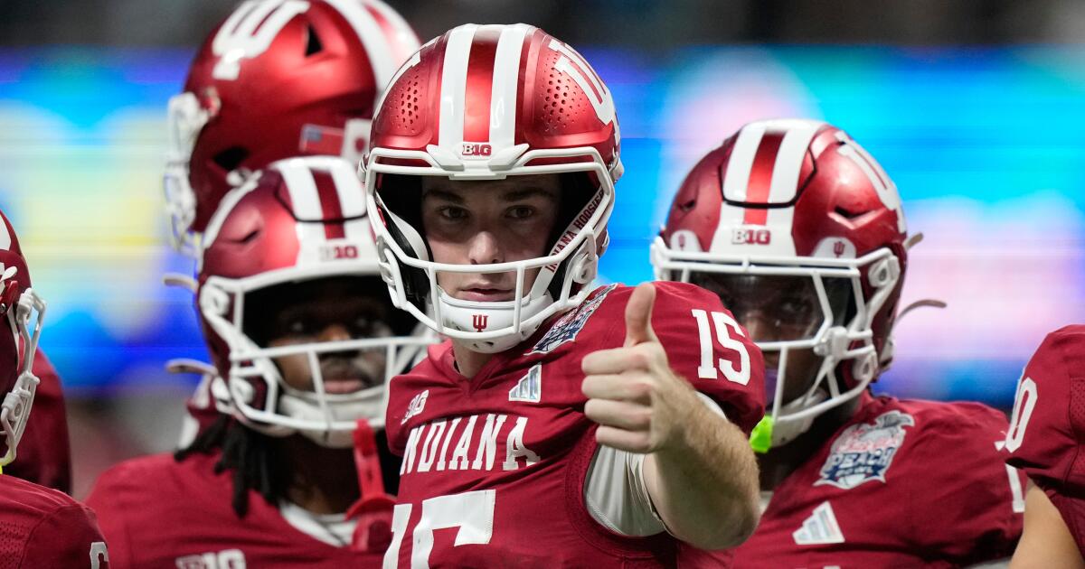 Draft simulado de la NFL: los Raiders de Tom Brady no dejarán pasar al mariscal de campo