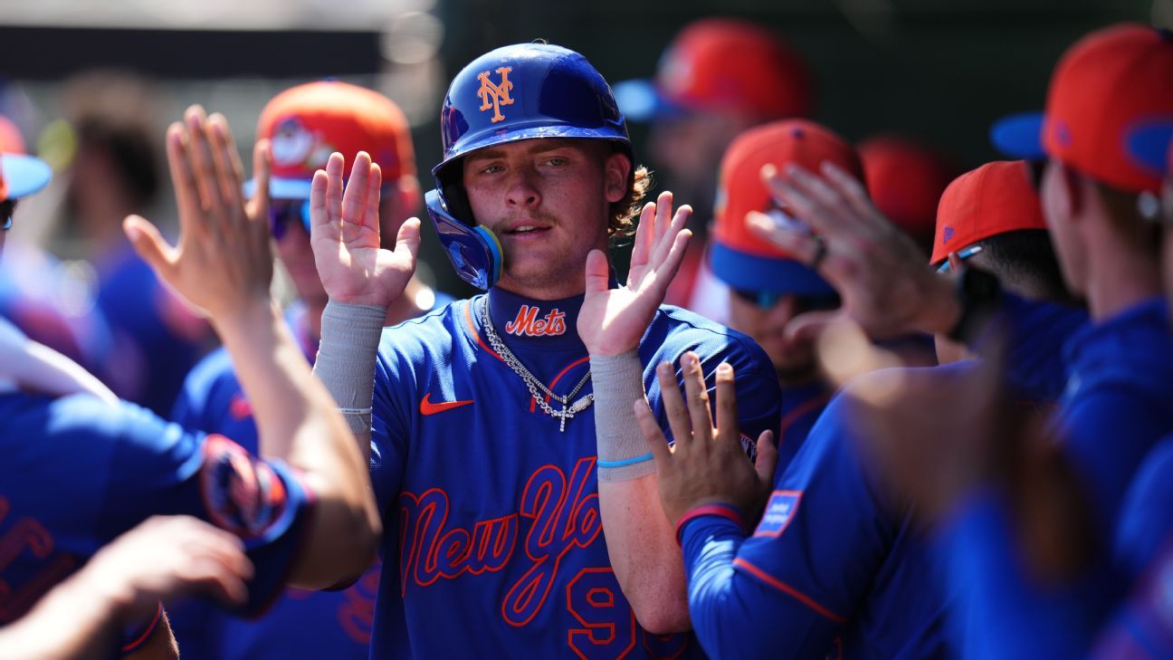 El fenómeno de los Mets, Carson Benge, comienza el juego en el jardín derecho