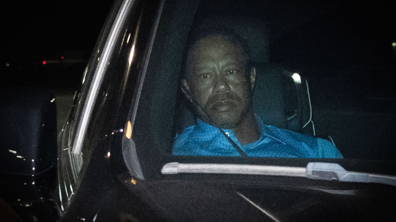 Tiger Woods se declara inocente de los cargos derivados de un accidente de tráfico