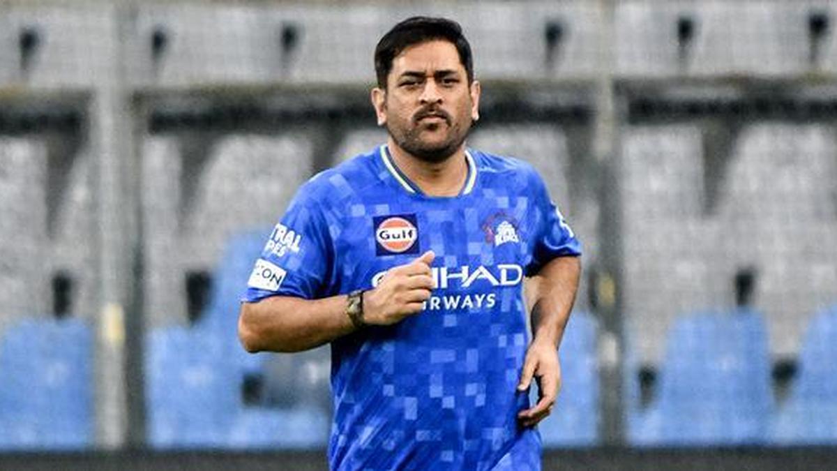 IPL 2026: MS Dhoni asiste a una sesión de red antes del partido en casa del CSK contra el PBKS