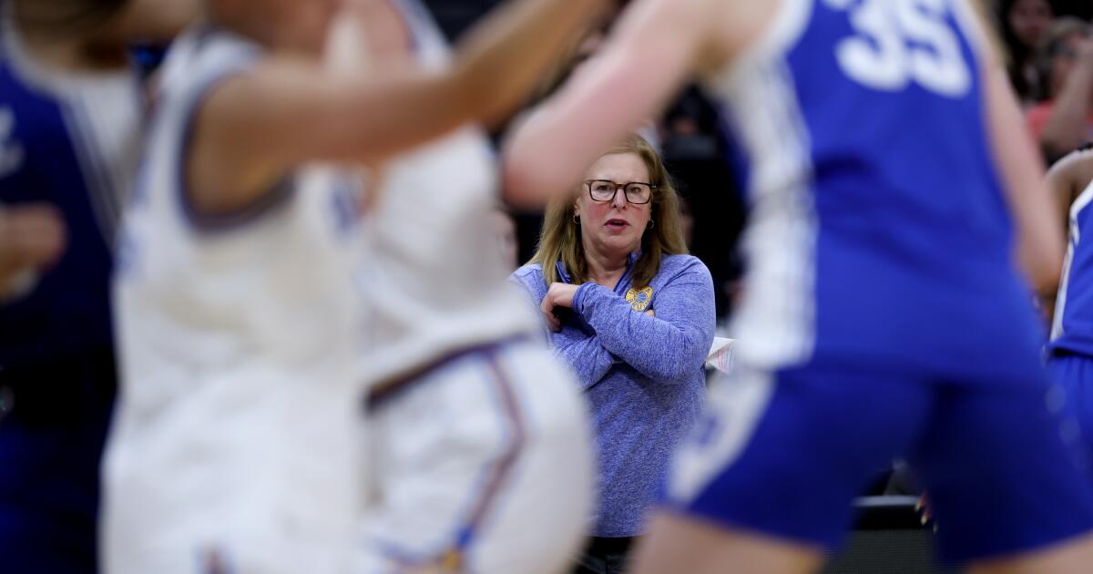 Cori Close de UCLA está lista para su momento de campeonato nacional