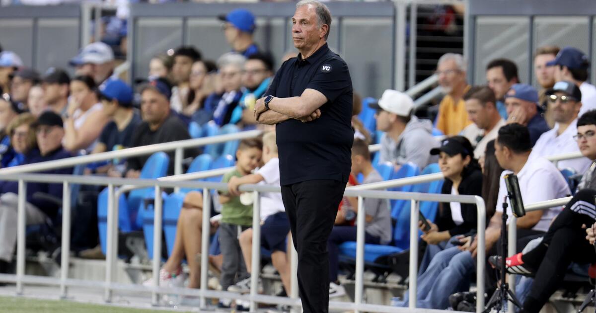 1776610052_urlhttps3A2F2Fcalifornia-times-brightspot.s3.amazonaws.com2Faf2F6d2F3bf8a0044a2d8cb66c341498dba52Fmls-atlanta-earthquakes-soccer-74512.jpg
