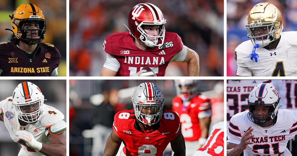 1776700780_urlhttps3A2F2Fcalifornia-times-brightspot.s3.amazonaws.com2Feb2F8b2F013f19164bd29b8b8ea3baf71c3e2Freporters-mock-draft-social.jpg