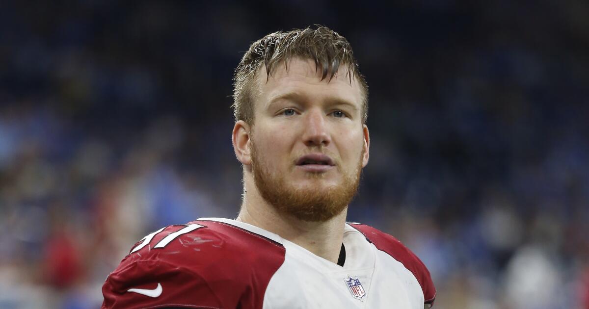 Josh Mauro, quien pasó la mayor parte de su carrera en la NFL con los Cardinals, falleció a los 35 años