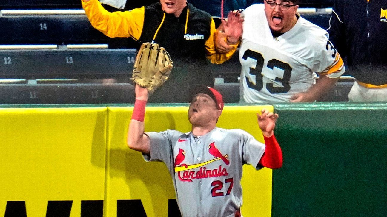 La Iglesia le roba a los Piratas una posible fuga, salvando la victoria de los Cardenales