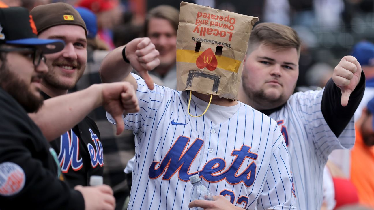 Los Woeful Mets vuelven a perder y terminan abril con el peor récord de la MLB de 10-21.
