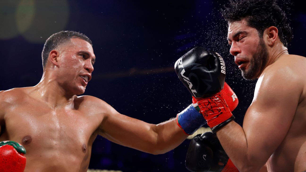 Benavidez derrota por nocaut técnico al “Zurdo” y apunta a Canelo en Bivol