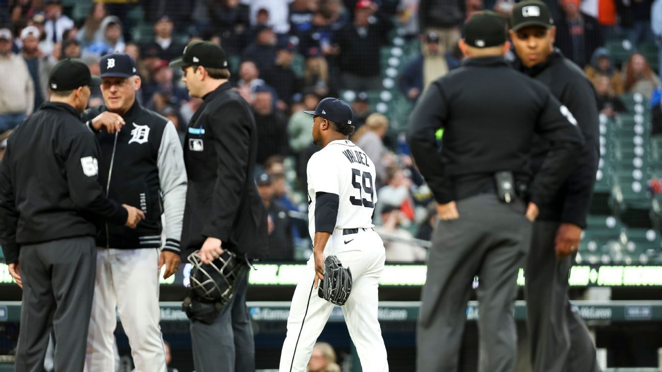 Valdez de los Tigres es expulsado tras lanzarle a la Historia de los Medias Rojas