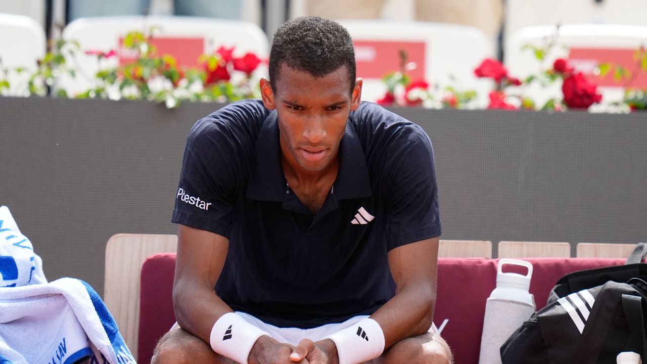 El enfermo Auger-Aliassime queda eliminado en segunda ronda del Open de Italia