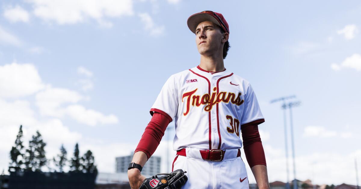 El as de la USC, Mason Edwards, trae alegría a las Regionales de la NCAA