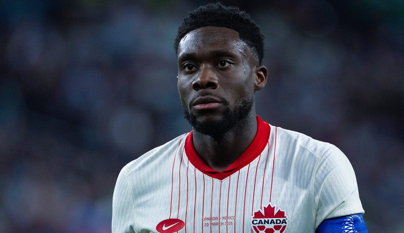 Alphonso Davies convocado para el Mundial de Canadá a pesar de su lesión en el tendón de la corva