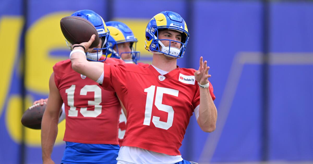 Por qué al mariscal de campo de los Rams, Ty Simpson, le gusta escucharse a sí mismo ordenar jugadas