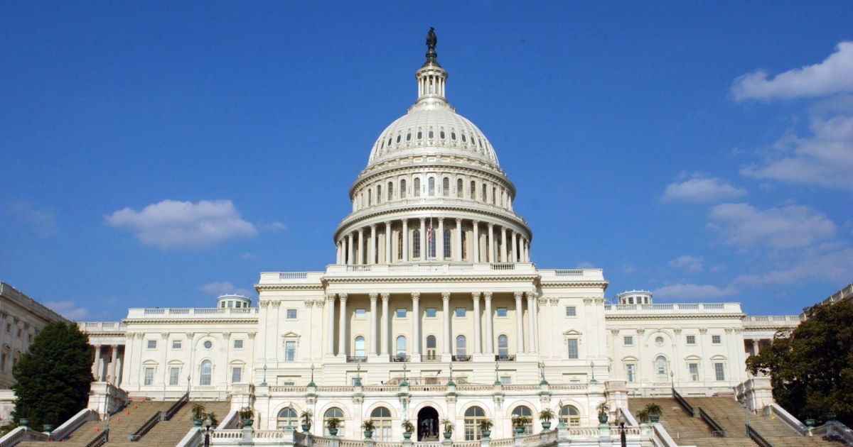 El Senado aprueba una resolución sobre poderes de guerra, un paso simbólico que reprende a Trump sobre Irán