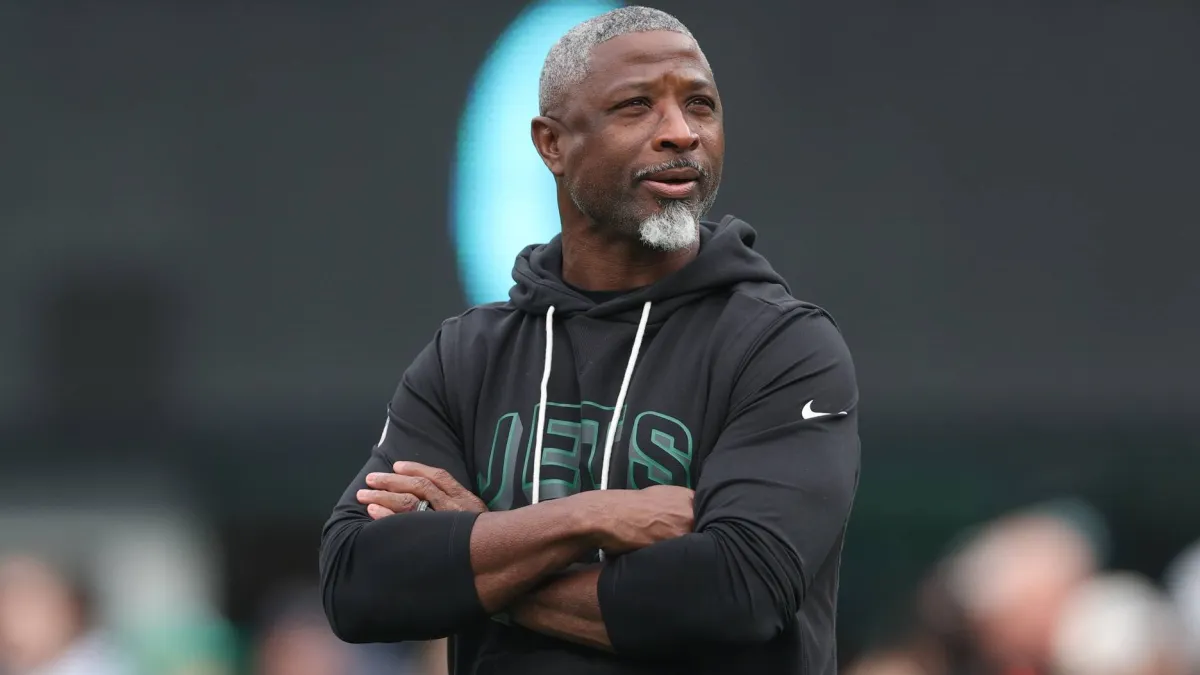 Los Jets se encuentran entre los equipos que podrían fichar al ex Cowboys como mariscal de campo