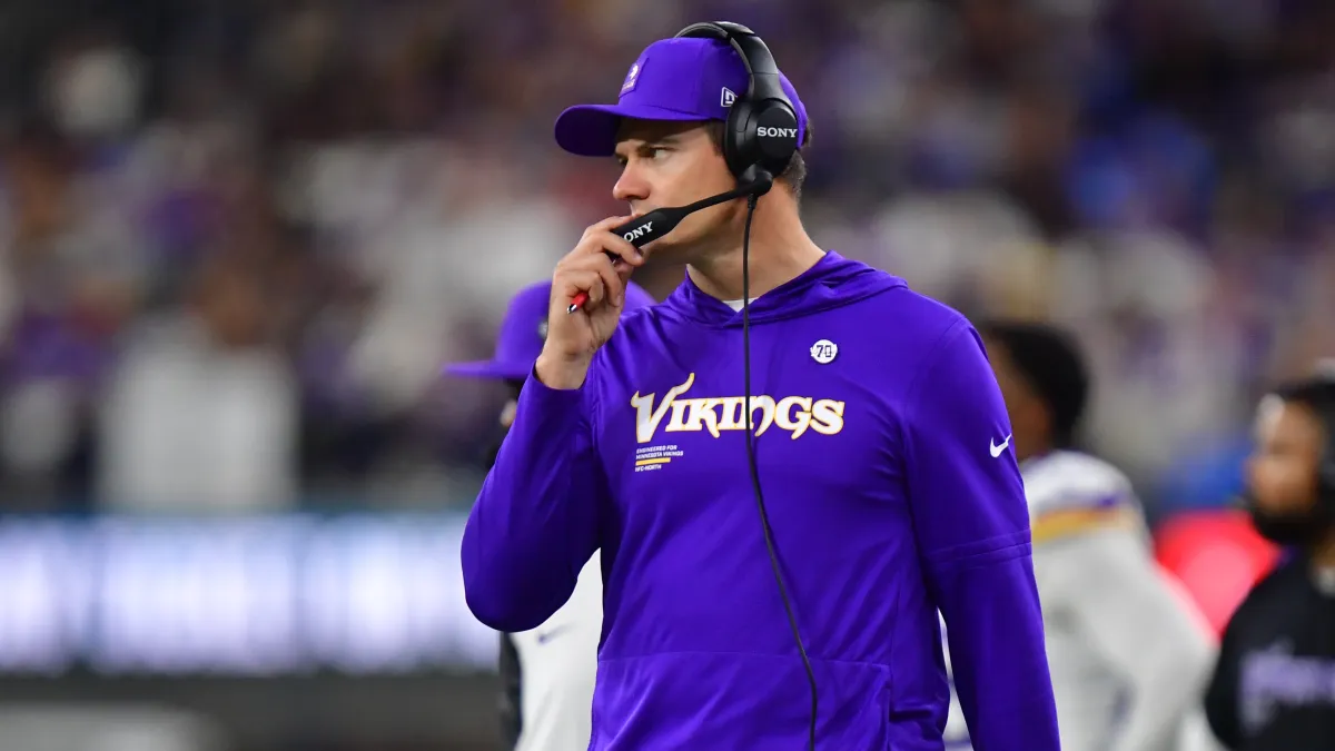 Kevin O’Connell marcó el estándar para Kyler Murray y JJ McCarthy