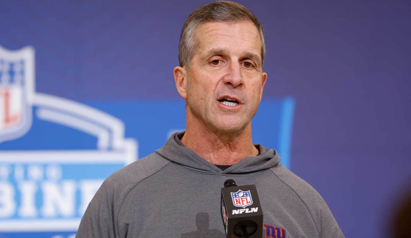 Los campos de entrenamiento de la NFL comienzan con 10 nuevos entrenadores en jefe y volátiles batallas de mariscales de campo