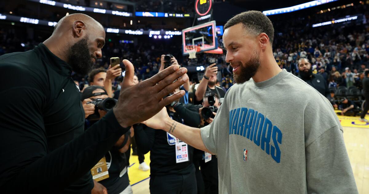LeBron James no tiene prisa por explorar equipos, pero ¿son los Warriors una opción?