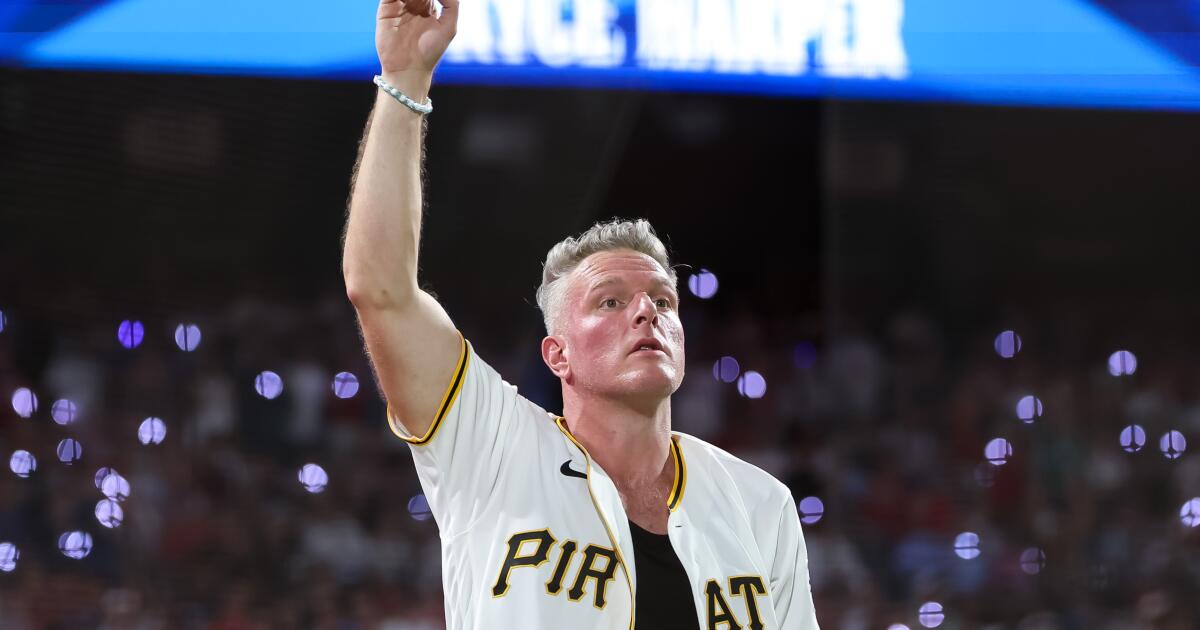 Pat McAfee de ESPN anuncia su álbum debut. En realidad