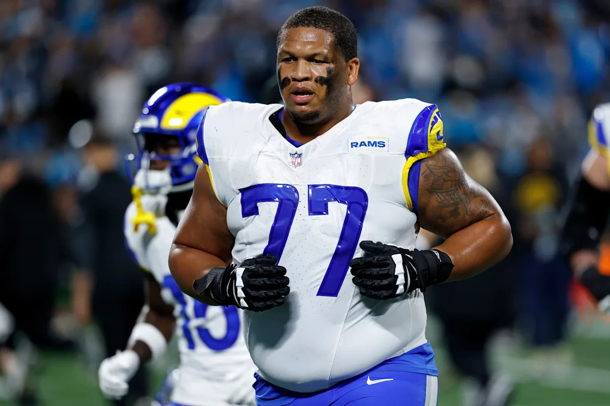 Rams OT Alaric Jackson supuestamente arrestado por agresión doméstica