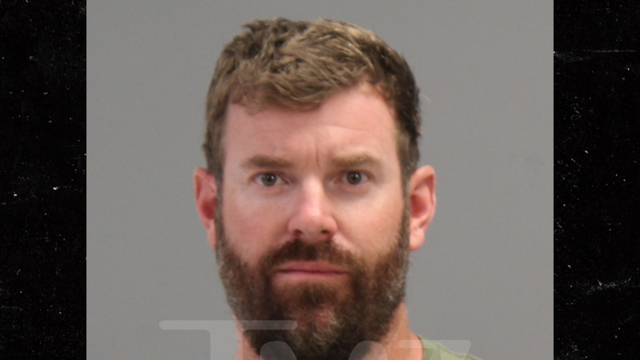 Alumna de ‘Bachelorette’ arrestada por presunta agresión