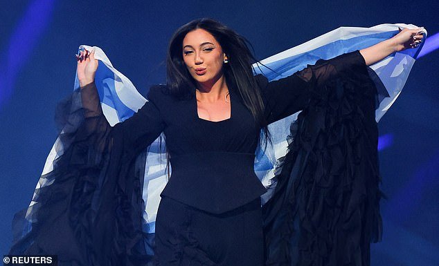 102082675-15117937-Israeli_singer_and_October_7_survivor_Yuval_Raphael_came_runner_-m-19_1758392008124.jpg
