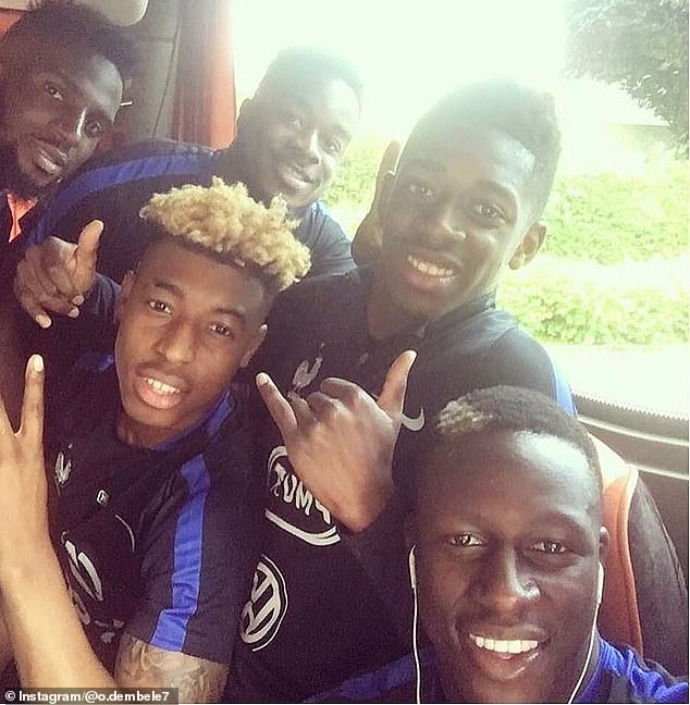 De un niño no profesional se sentó jugando a Playstation hasta las 2 de la mañana en el Balón de Or: cómo Ousmane Dembele superó los temores de su disciplina para ser coronado como el mejor futbolista del mundo