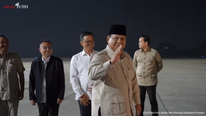 1758400892_68cd839456ca7-presiden-ri-prabowo-subianto-bertolak-ke-new-york-amerika-serikat_665_374.jpg