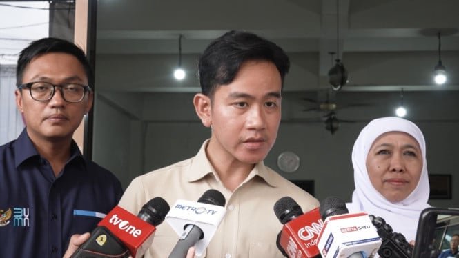 68594ed26607d-wapres-gibran-targetkan-swasembada-gula-nasional-paling-lambat-2027_665_374.jpg