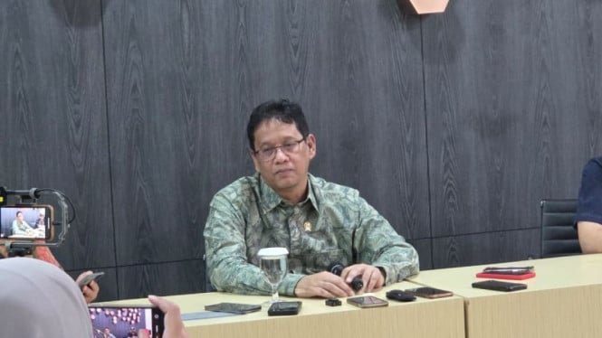 68cd550f895c1-menteri-keuangan-menkeu-purbaya-yudhi-sadewa_665_374.jpg