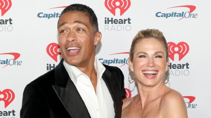 1015_tjholmes_amyrobach_header.jpg
