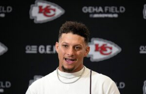 Patrick Mahomes revela los planes de Chiefs para apoyar el nuevo álbum de Taylor Swift
