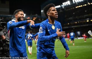 Chelsea merecía su victoria sobre el Liverpool, y Enzo Maresca descubrió la joya en este triunfo que fortalece la autoconfianza … pero había una parte patética de su juego, que me hizo avergonzarme, escribe Oliver Holt