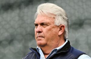 Rockies fue rechazado por el GM Bill Schmidt después de una temporada de 119 derrotas