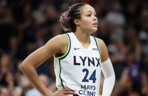 Fuente: Nafiesa Collier levantó los ligamentos del tobillo en la colisión de Thomas