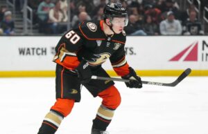 Fuente: Los Ducks firman a Jackson Lacombe a una extensión de 8 años de USD 72 millones