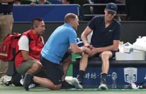 Taylor Fritz nervioso, Jannik Sinner se retira en Shanghai Masters