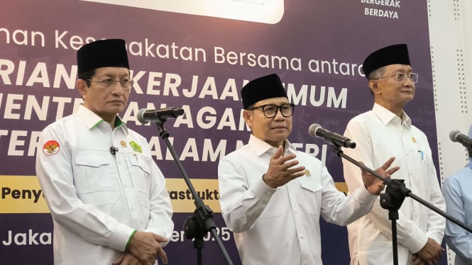 1760486385_68ede13616b7c-menko-pemberdayaan-masyarakat-muhaimin-iskandar-atau-cak-imin-tengah_665_374.jpg