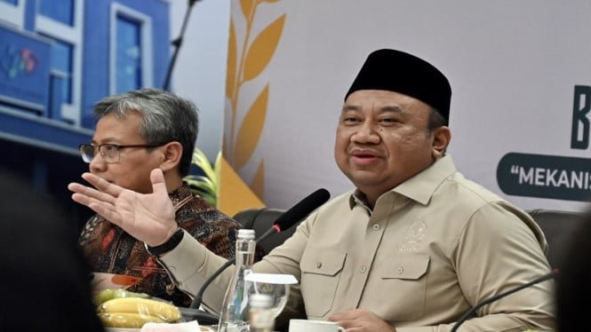 1760592563_679c8050a277e-wakil-ketua-komisi-x-dpr-ri-lalu-hadrian-irfani_665_374.jpeg