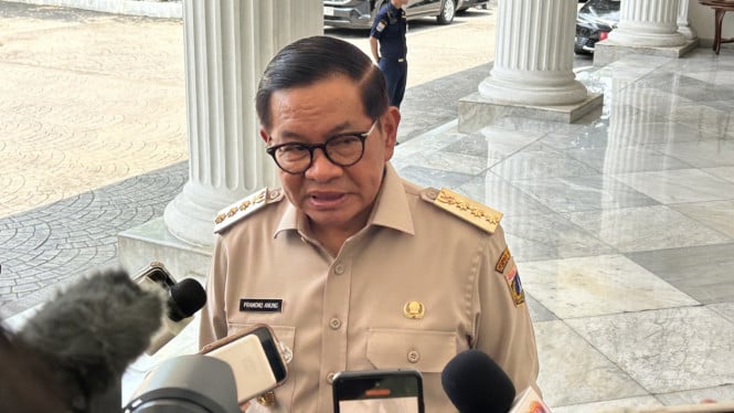 1760811142_68ec44af55db6-gubernur-jakarta-pramono-anung_665_374.jpeg