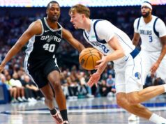 La camiseta del debut de Cooper Flagg en la NBA se vendió por un millón de dólares