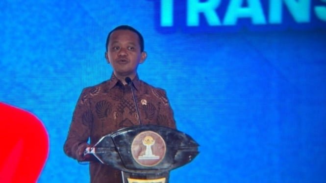 1761334044_68f61b1e7bb01-menteri-esdm-bahlil-lahadalia-hipmi-danantara-business-forum-2025_665_374.jpg