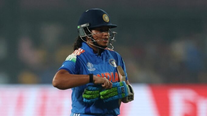 2025-10-19T162833Z_982570523_UP1ELAJ19RKW5_RTRMADP_3_CRICKET-WOMENS-WORLD-CUP-IND-ENG.JPG