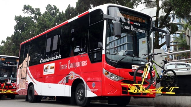 61ade1d89af36-teman-bus-kemenhub_665_374.jpeg