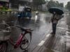 Cuidado con las lluvias en Yakarta durante todo el día
