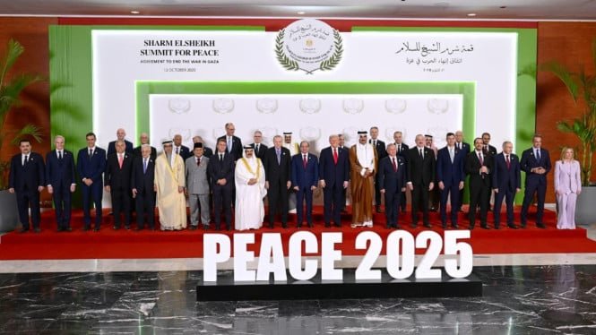 68efac31639e3-presiden-prabowo-subianto-menghadiri-ktt-perdamaian-gaza_665_374.jpg