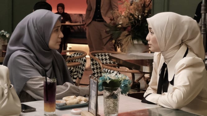 68f0ba04932f6-dhini-aminarti-dan-citra-kirana_665_374.jpg