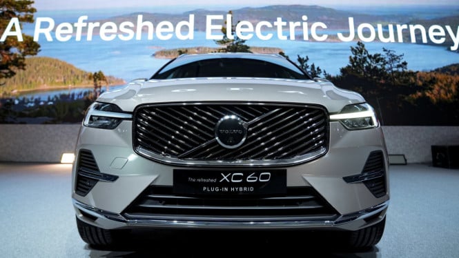 68f1f95c50ac9-volvo-xc60-phev_665_374.jpeg